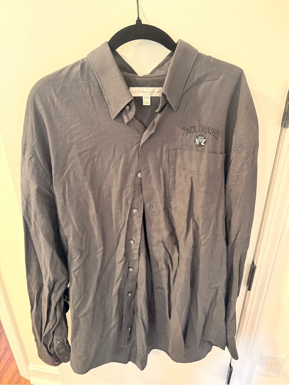Cutter & Buck Men's Button-Down Shirt - Charcoal